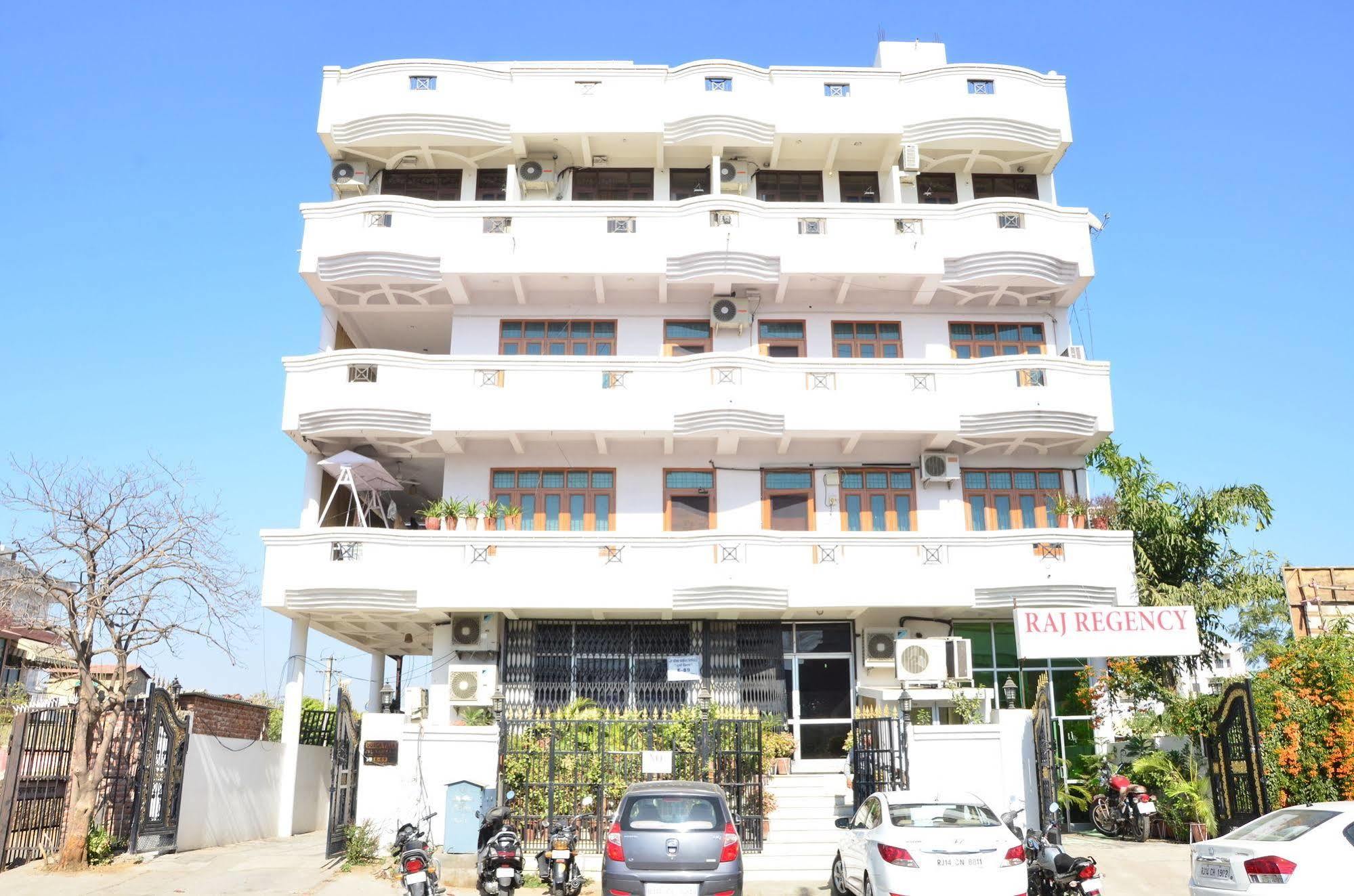 Hotel Raj Regency Divisione di Divisione di Jaipur Esterno foto