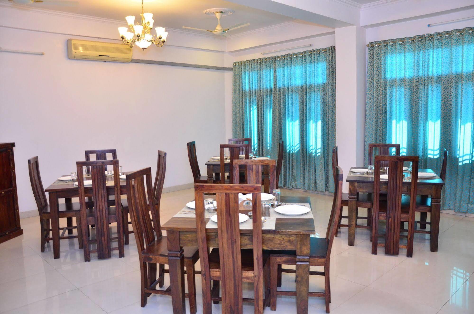 Hotel Raj Regency Divisione di Divisione di Jaipur Esterno foto